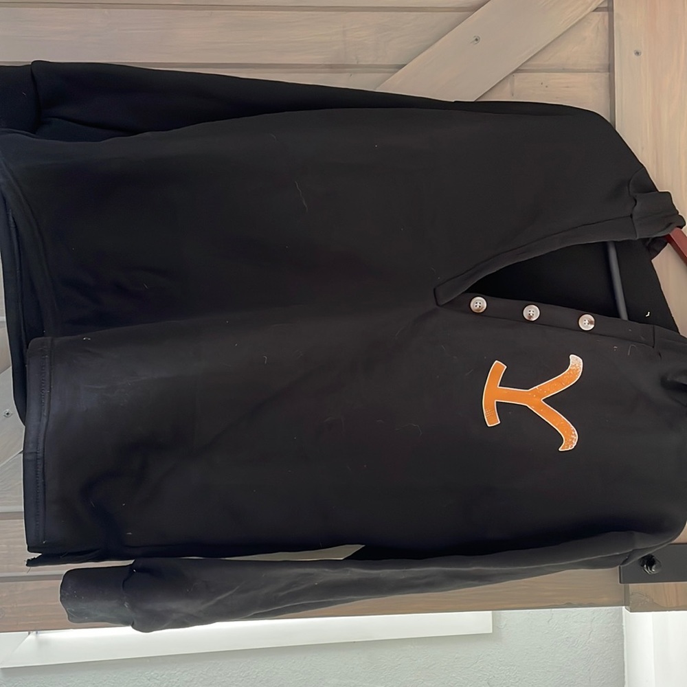 Black gently used Yellowstone fleece overcoat